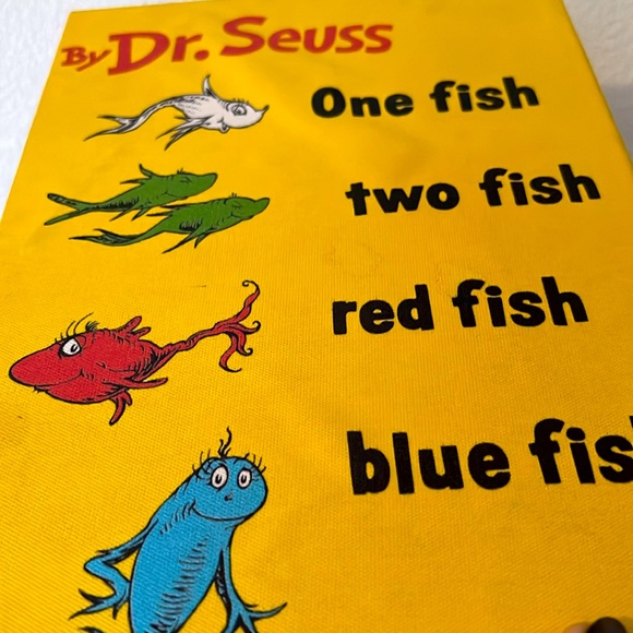 Dr. Seuss storage box - Picture 4 of 4